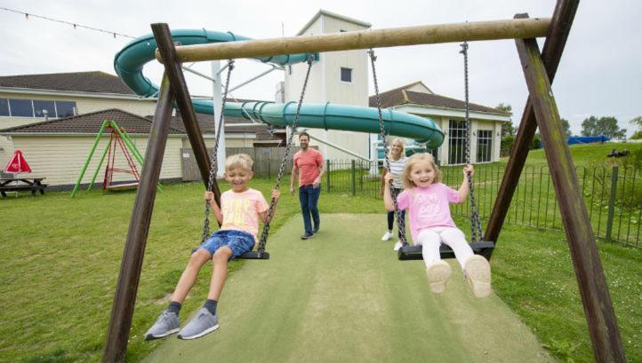 Southview Holiday Park The Elms 斯凯格内斯 外观 照片